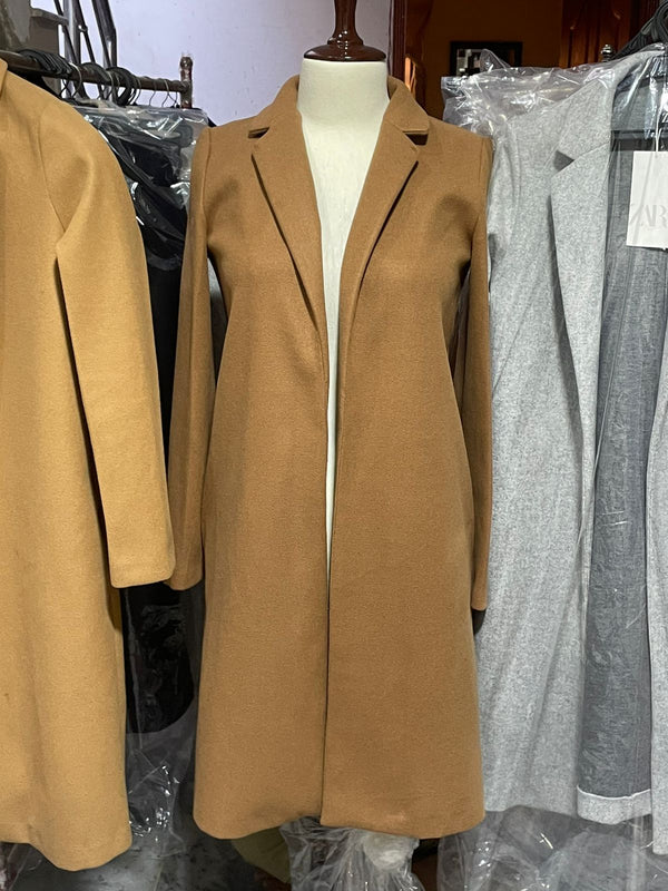 "SALE ALERT! 🤑 Get Ready to Shop ZARA's Coats at Thrift Store Prices! 👗 Available in All Colors & Sizes! 🌈 Hurry Up Before Stock Runs Out! ⏰