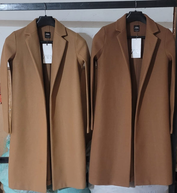 "Step into luxury with ZARA's high-end fashion at thrift store prices! 💃🏻🕺
Discover ZARA's premium collection, available in all colors and sizes.
Shop now and elevate your style without breaking the bank! 💸👗