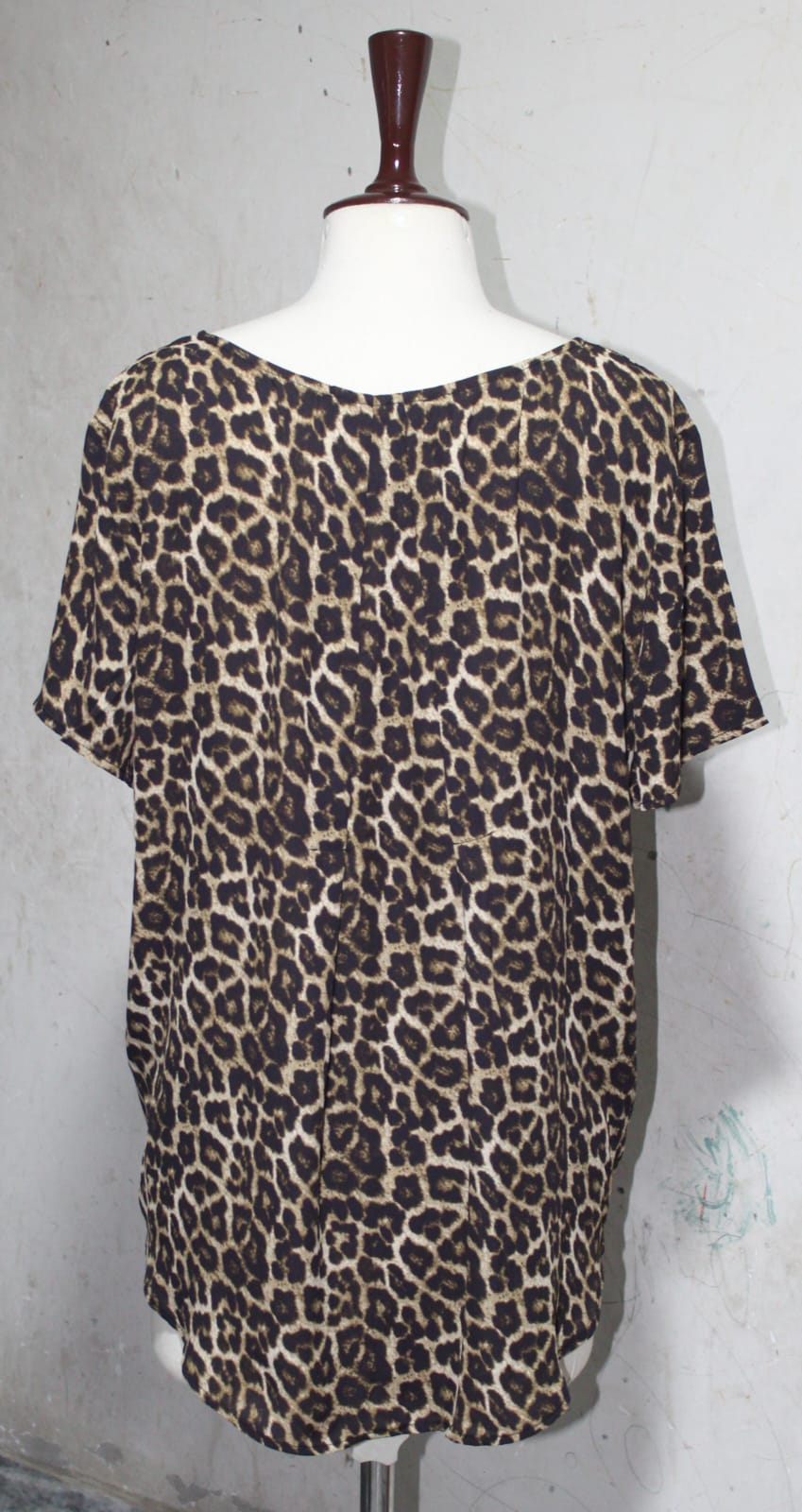 Brand CHELSEA & THEODORE