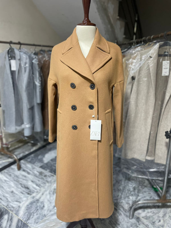 "Double the style, double the charm! 😍👗 *ZARA Double Breasted Coat* in Large size, now on sale! 💃🏻👉 Get ready to slay the fashion game! 💕