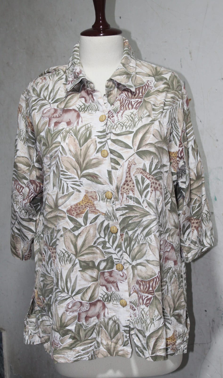 Brand dressbarn